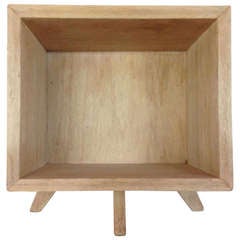 Small Display Case Attributed to Knoll 11