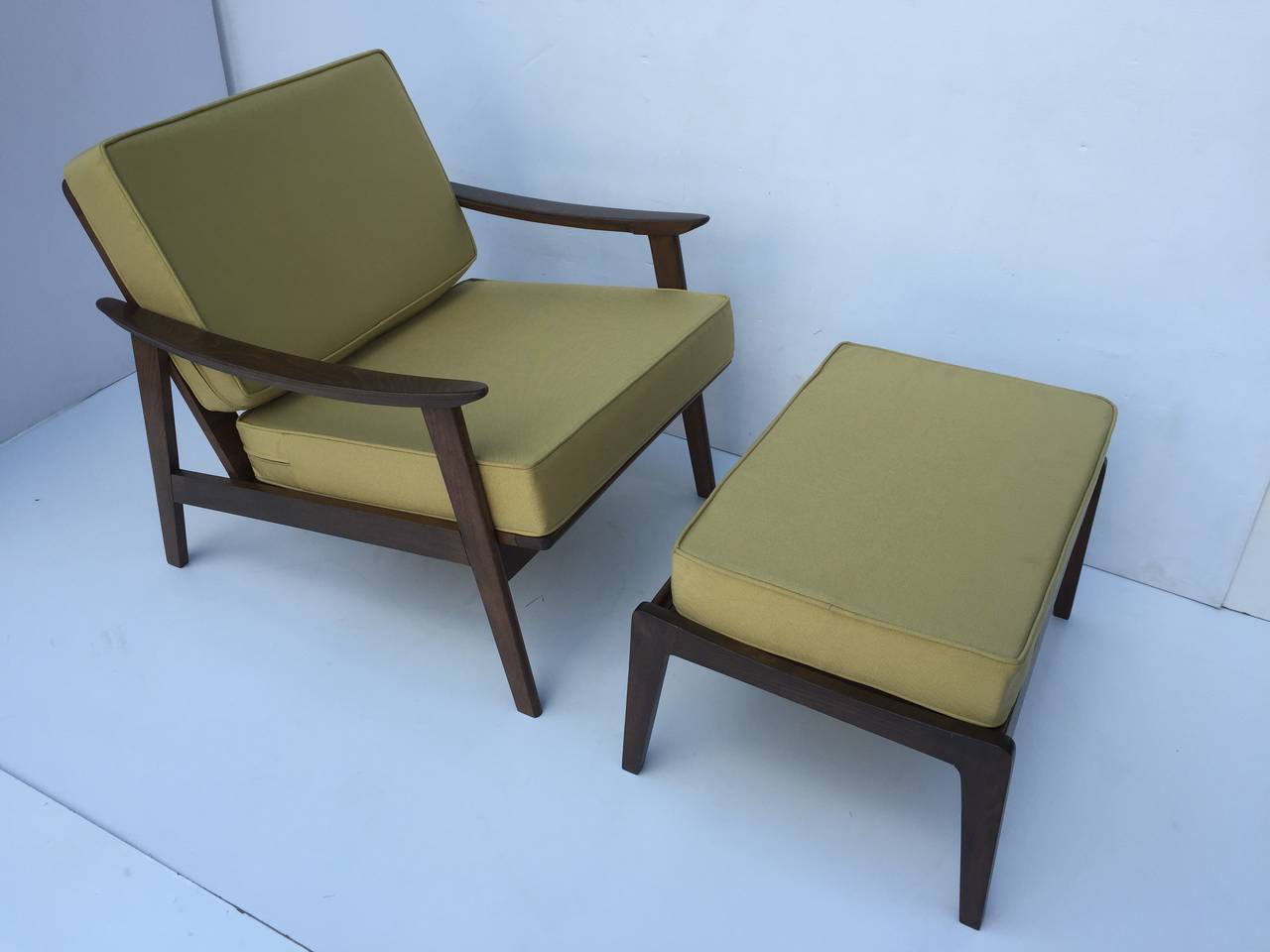 Mid-Century Modern Pair of Danish Chairs with Ottomans For Sale