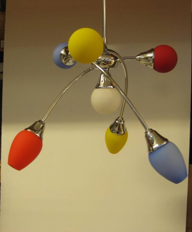 Italian Mid-Century Modern Chandelier In Good Condition In Bronx, NY