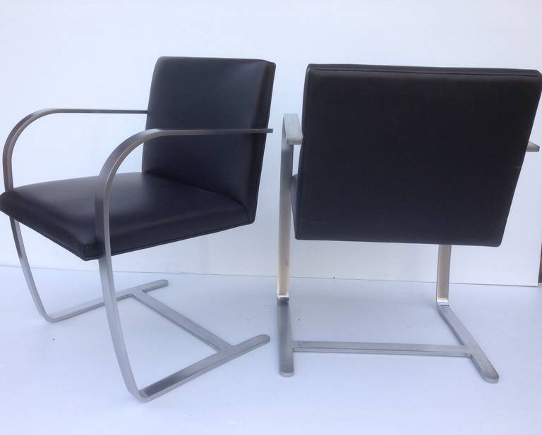 Pair of Armchairs by Mies van der Rohe for Knoll, 1980s In Good Condition For Sale In Bronx, NY