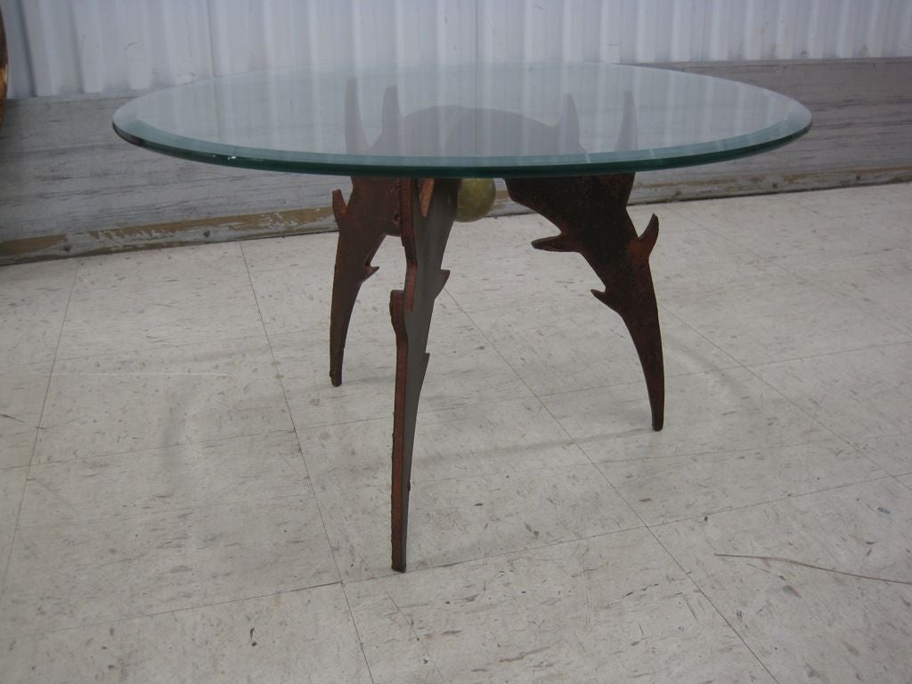 Mid-Century Modern Pair of Eli Sotelo End Tables For Sale