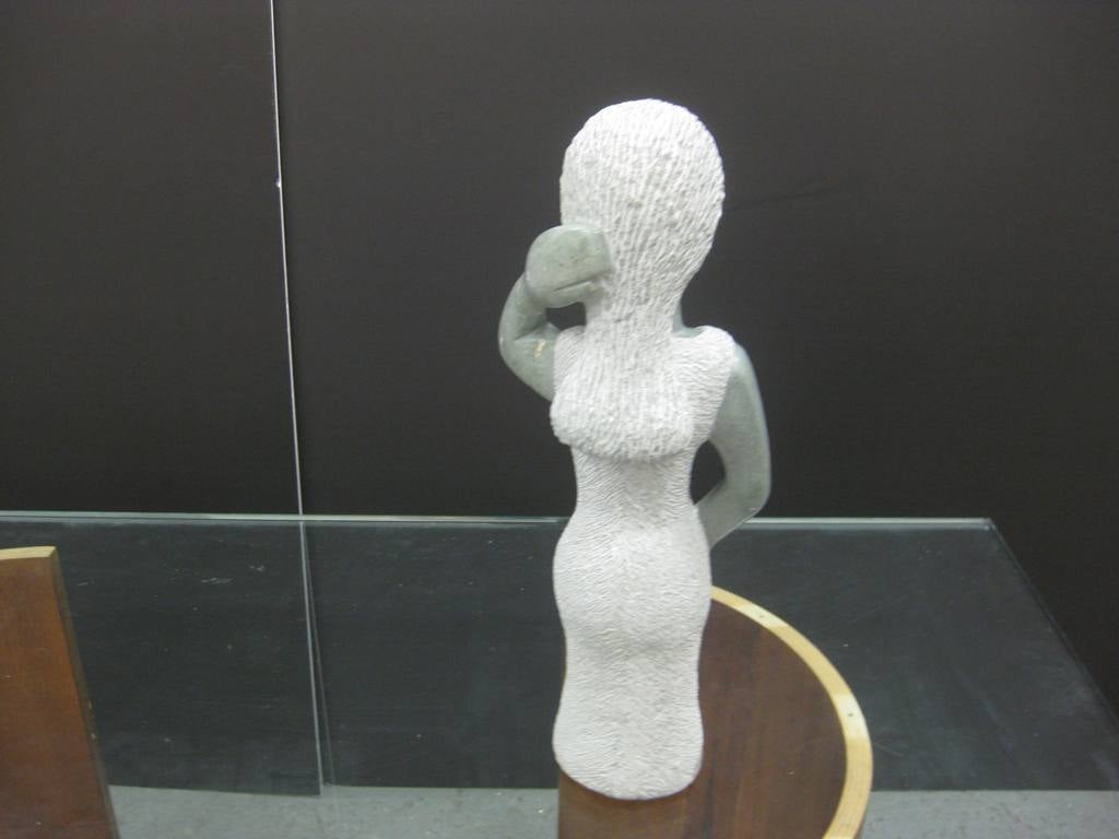 20th Century Tendai Mutinhima Signed Sculpture For Sale