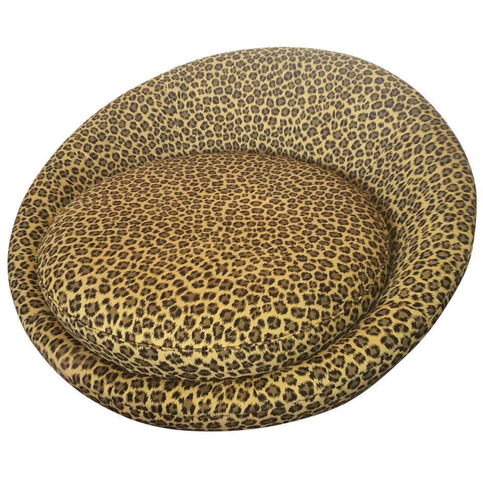Vintage Round Leopard Sofa For Sale