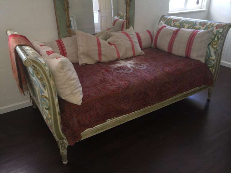 19 Century French Day Bed For Sale 4