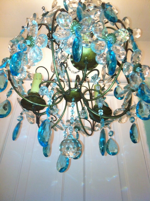 Vintage Turquoise Daisy Chandelier In Excellent Condition For Sale In Palm Springs, CA