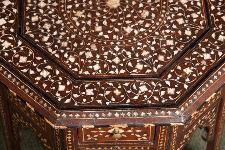 A Middle Eastern Bone Inlaid End Table In Excellent Condition In Mississauga, ON