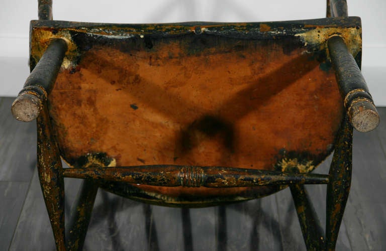 A Late 18th Century Comb Back Windsor Armchair 1