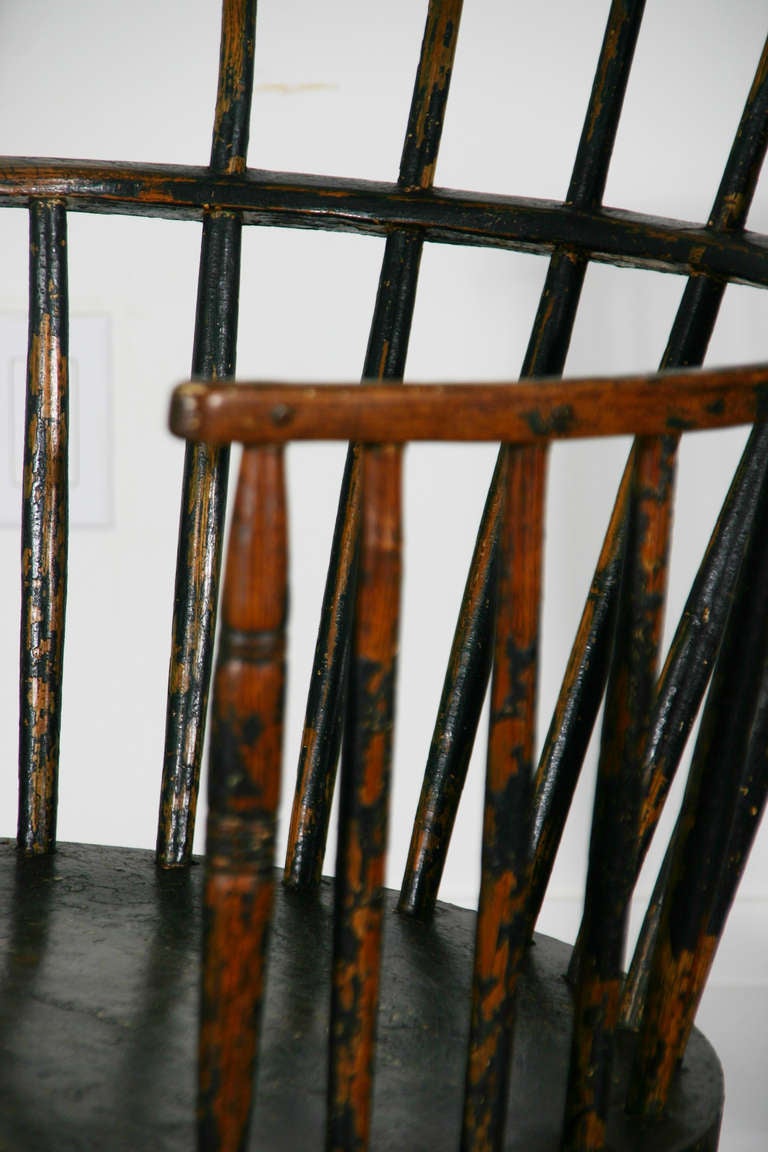 British A Late 18th Century Comb Back Windsor Armchair