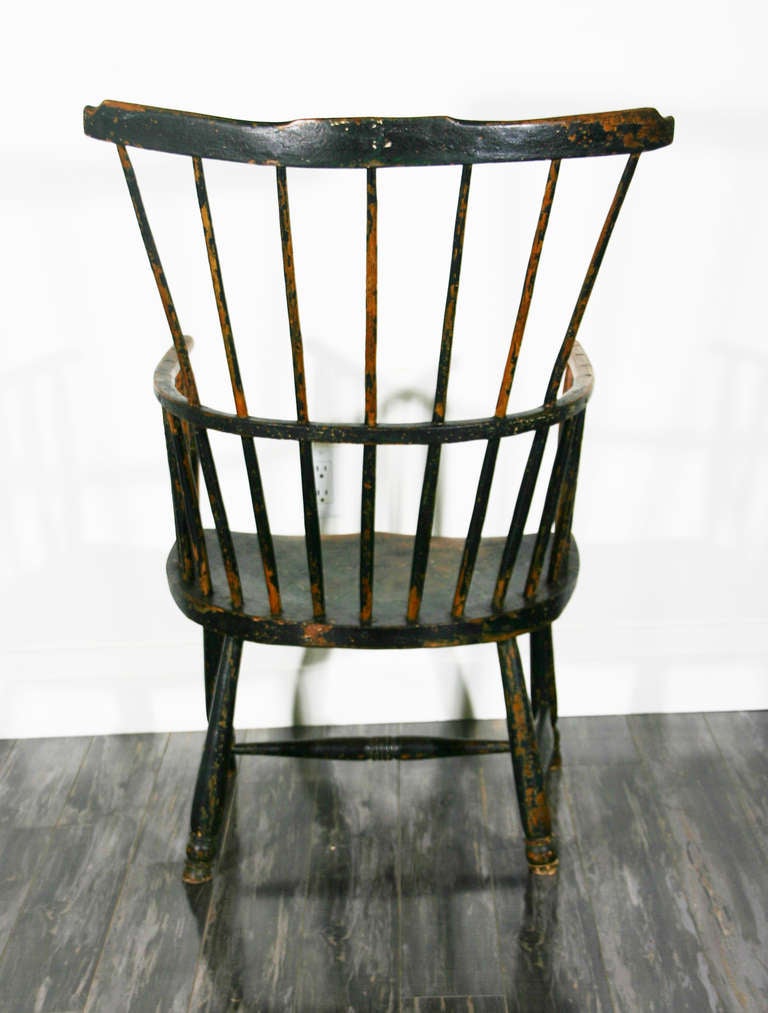 18th Century and Earlier A Late 18th Century Comb Back Windsor Armchair