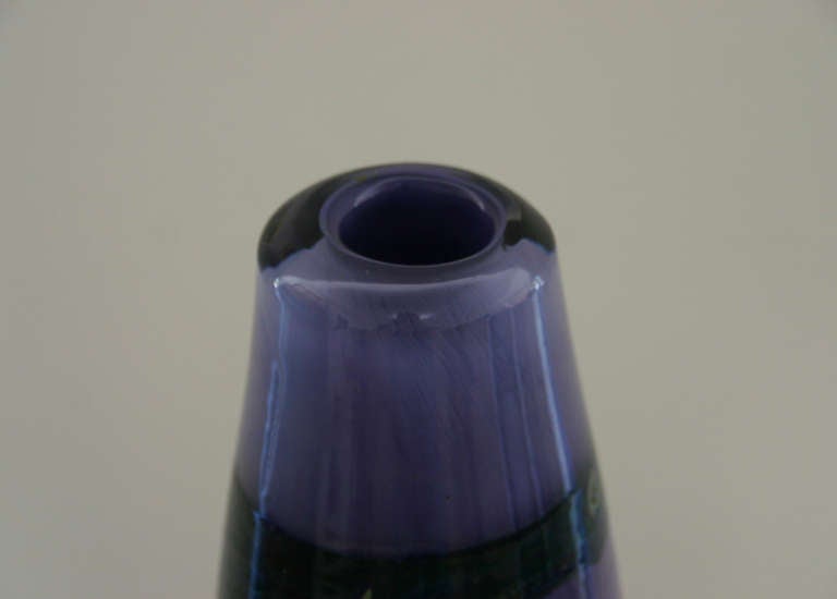 Val Saint Lambert Studio Glass Vase In Excellent Condition For Sale In Mississauga, ON