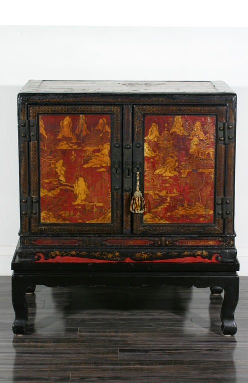 Gilt Pair of Chinese Cabinets