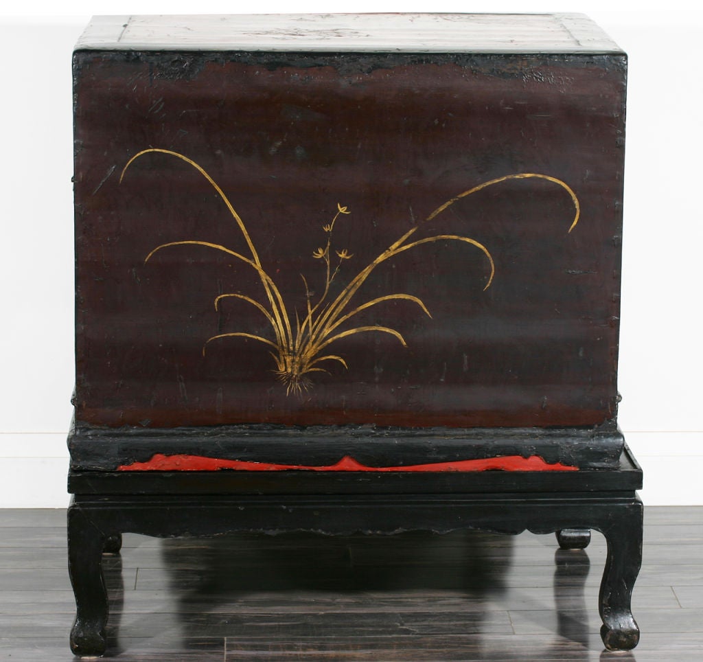 Lacquer Pair of Chinese Cabinets