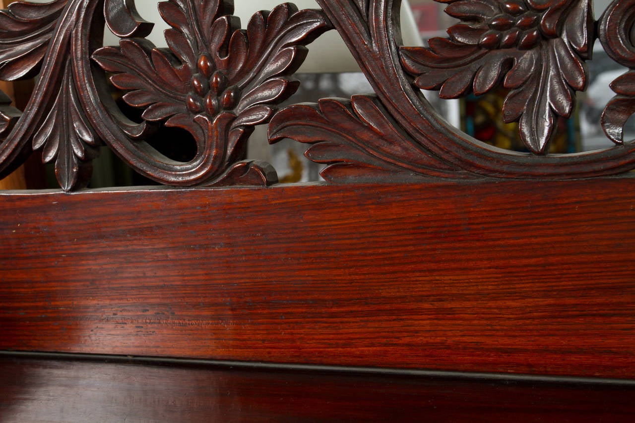 Fine William IV Period Anglo-Indian Walnut Cabinet In Good Condition In Montreal, QC