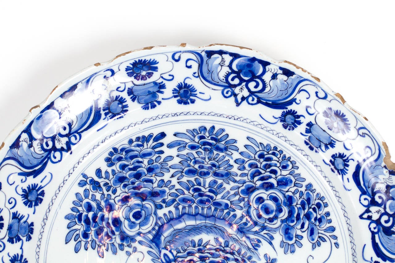 Nice Delft Fan Dish by Geertruy Verstelle In Good Condition For Sale In Montreal, QC