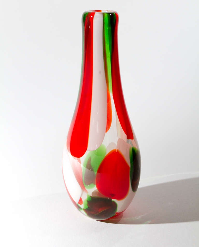 Vaso italiano in vetro artistico di Murano multicolore.