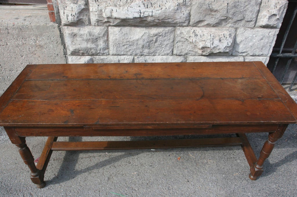 English Oak Farm Table In Good Condition In Montreal, QC