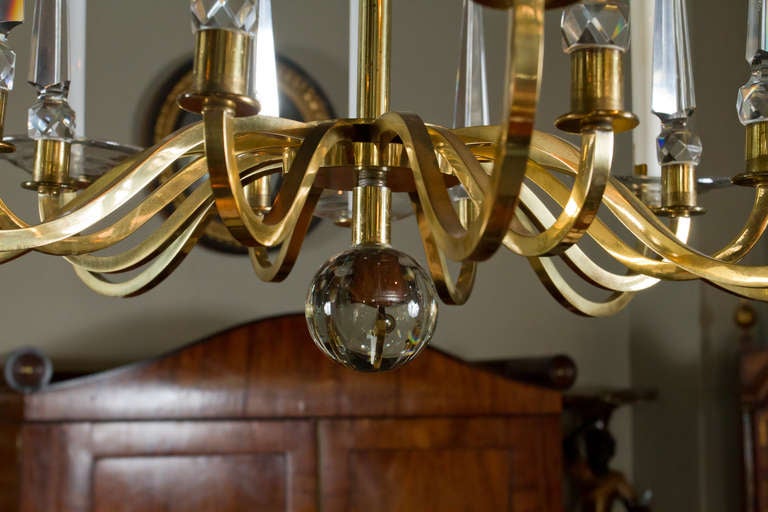Mid Century Chandelier In Good Condition For Sale In Montreal, QC