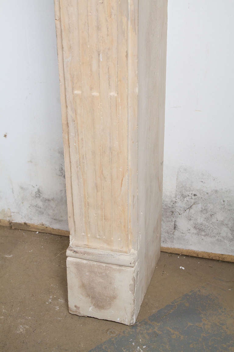 Louis XVI Limestone Mantel For Sale 1
