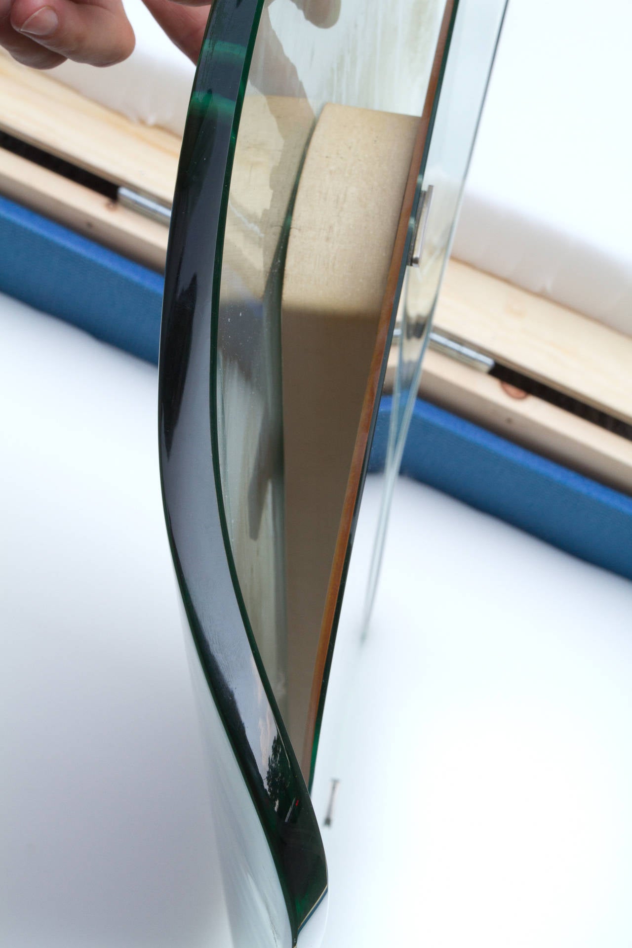 Mid-Century Modern Important Trapezoidal Form Mirror by Max Ingrand for Fontana Arte en vente