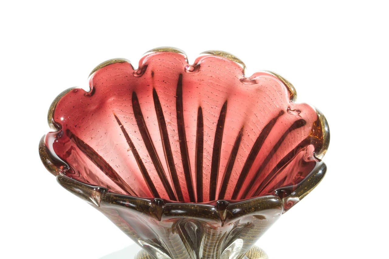 Beautiful Glass Vase by Barovier e Toso. 1