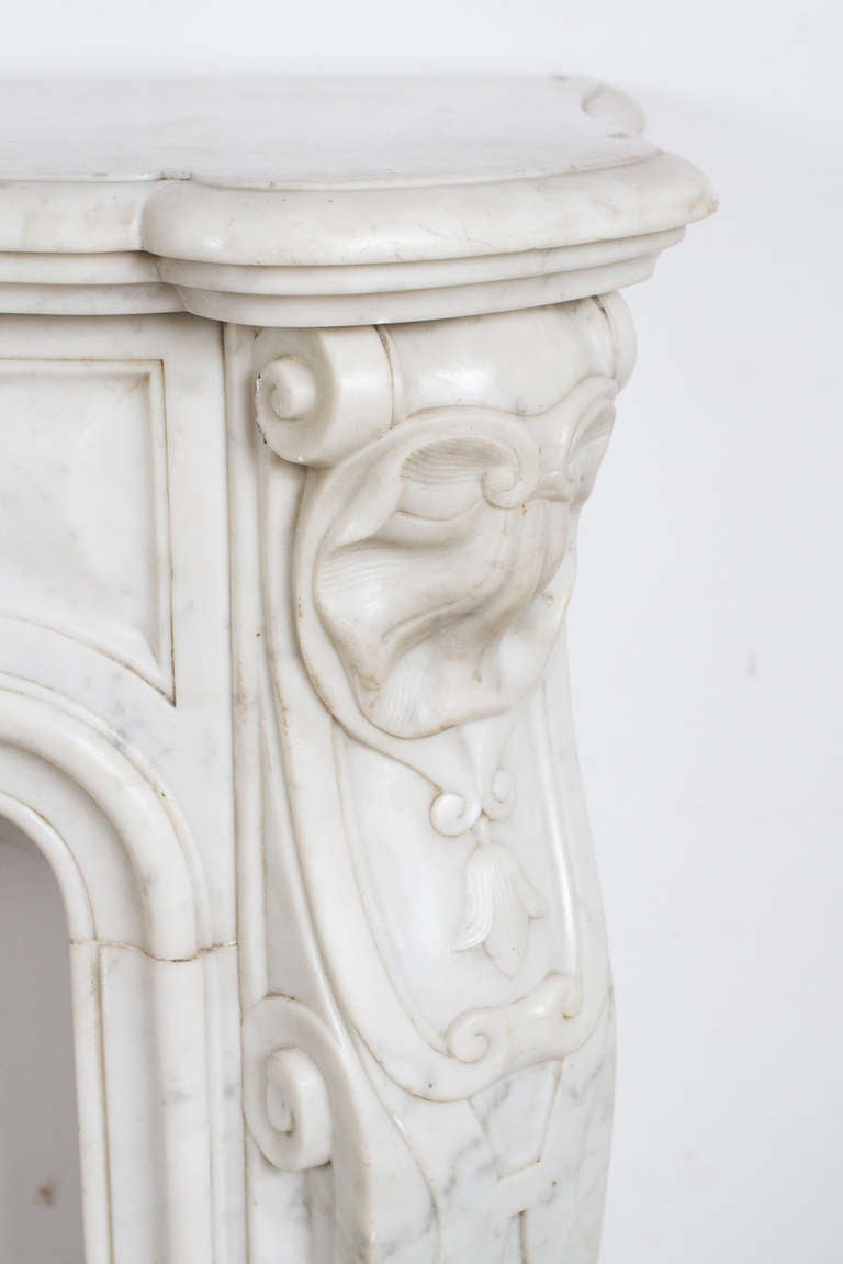 French Louis XV - XVI Transitional Style Marble Mantel For Sale
