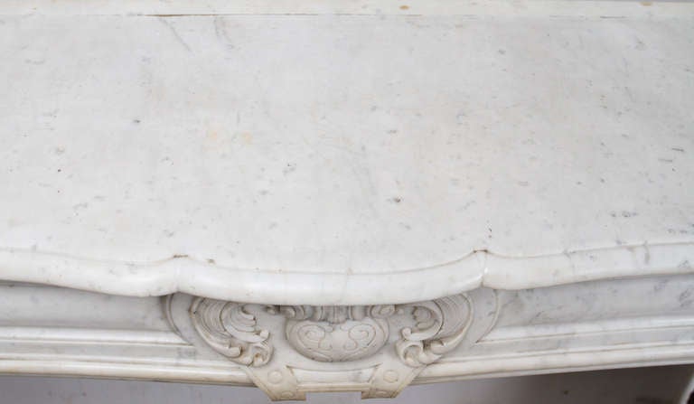 Louis XV - XVI Transitional Style Marble Mantel For Sale 4