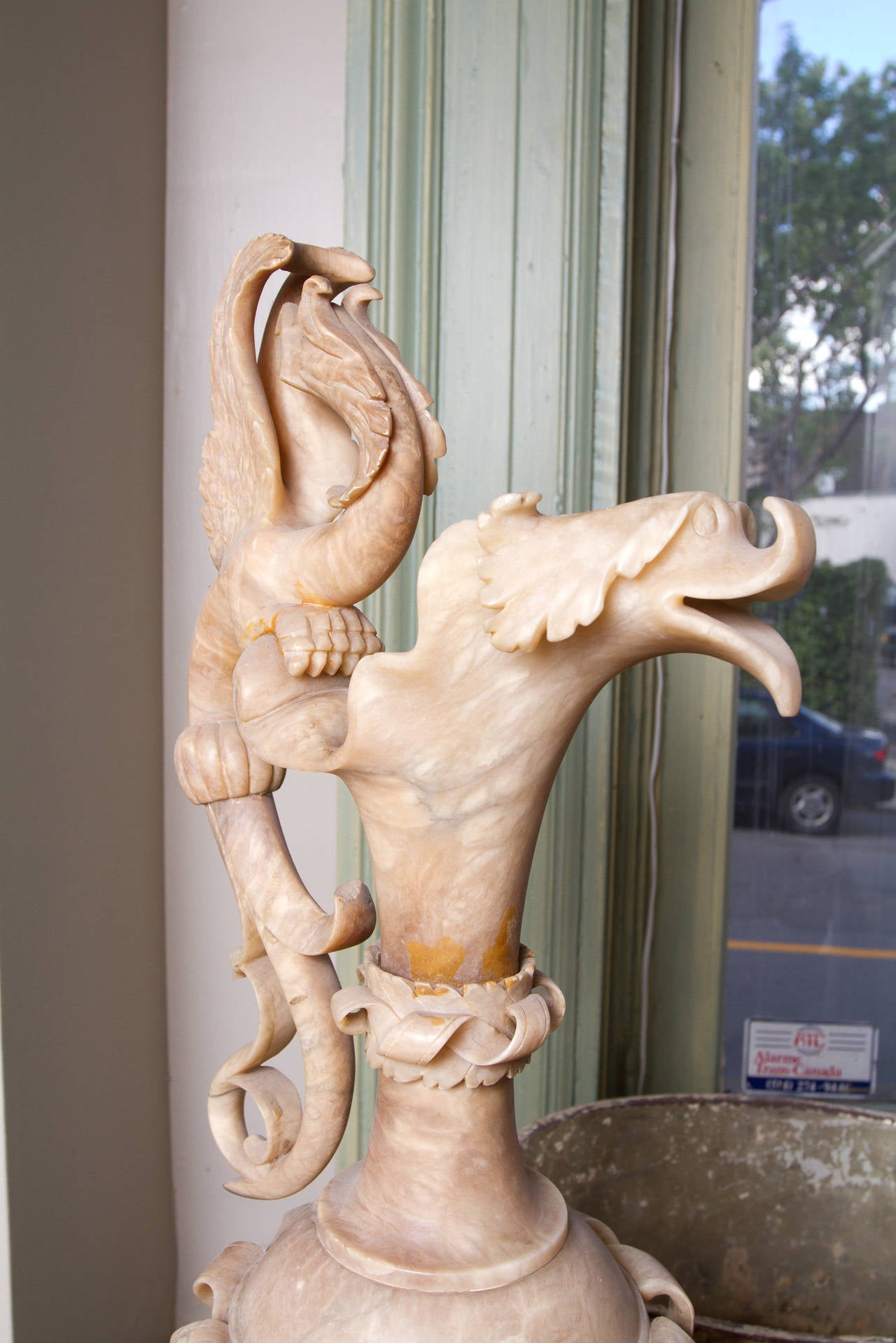 Impressive Renaissance Style Alabaster Ewer In Good Condition In Montreal, QC