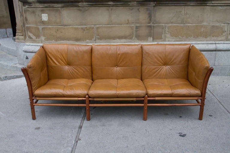 Leather Upholstered Sofa by Arne Norell In Good Condition In Montreal, QC