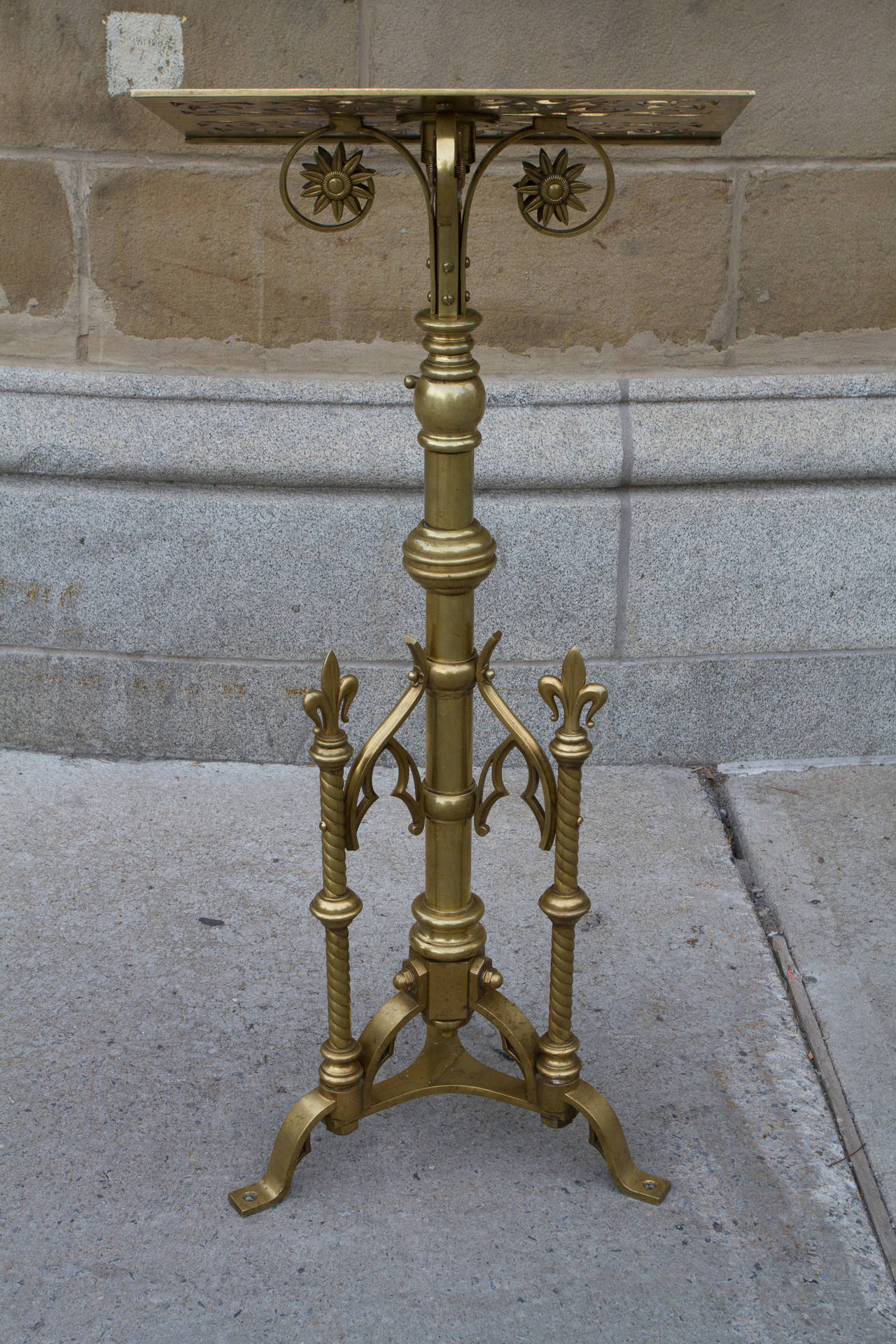 Neogothic Brass Lectern by Keith & Fitzsimons For Sale 4