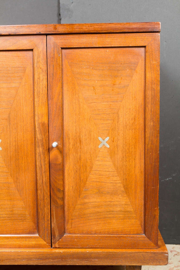 Pair of Teak Cabinets In Good Condition In Montreal, QC