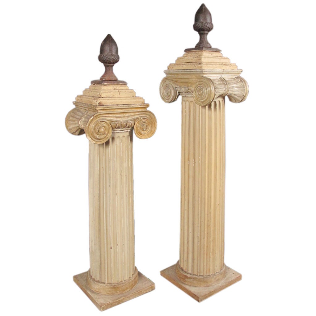 Single painted wood and plaster Ionic column