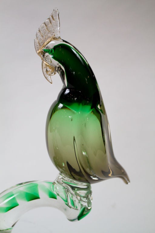 Murano Glass Parrot Sculpture In Excellent Condition In Montreal, QC