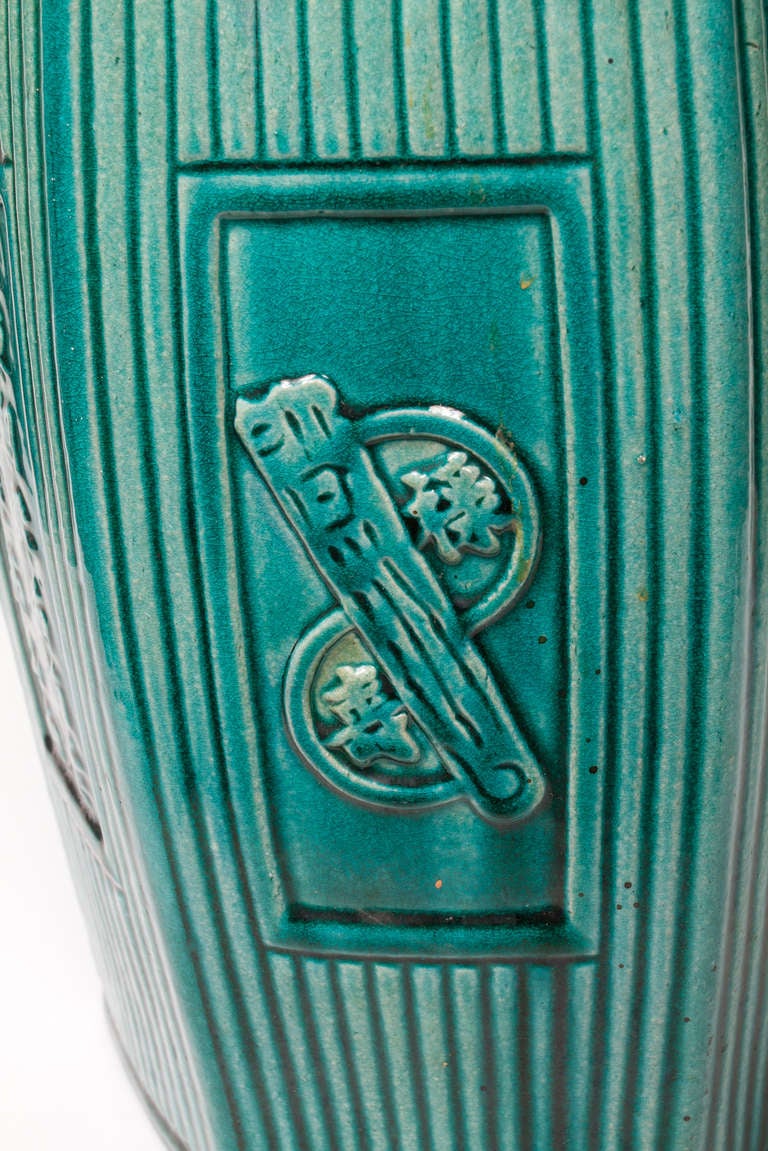 Emerald Green Glazed Chinese Garden Stool 1