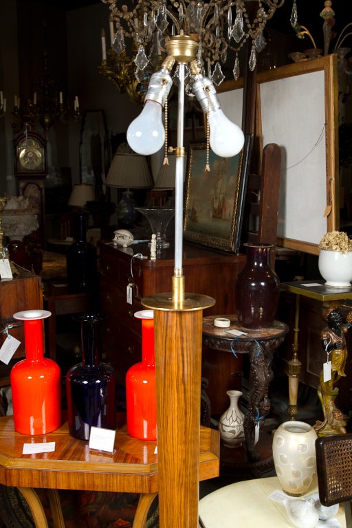 Lámpara de pie Art Déco de Jules Leleu en Excelente estado para la venta en Montreal, QC