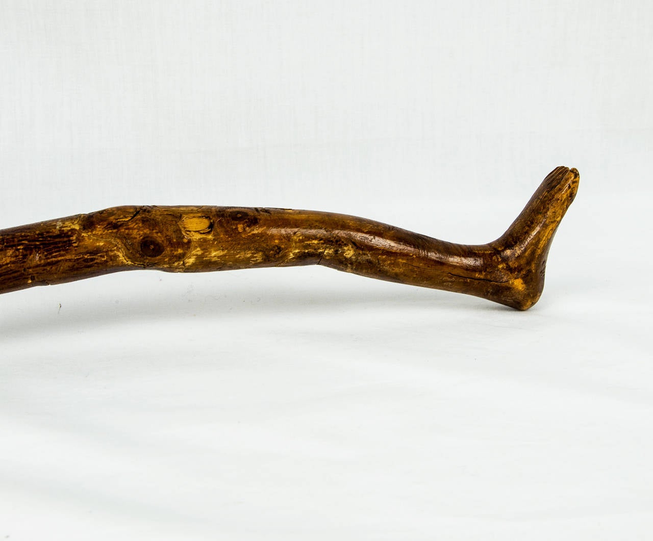 Folk Art Carved Hand and Foot Wood Walking Stick Cane In Excellent Condition In Montreal, QC