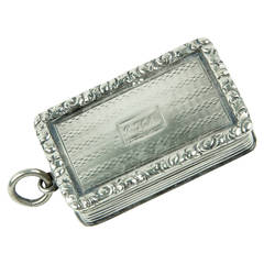 Antique Georgian Sterling Silver Nathaniel Mills Vinaigrette England, circa 1832 5