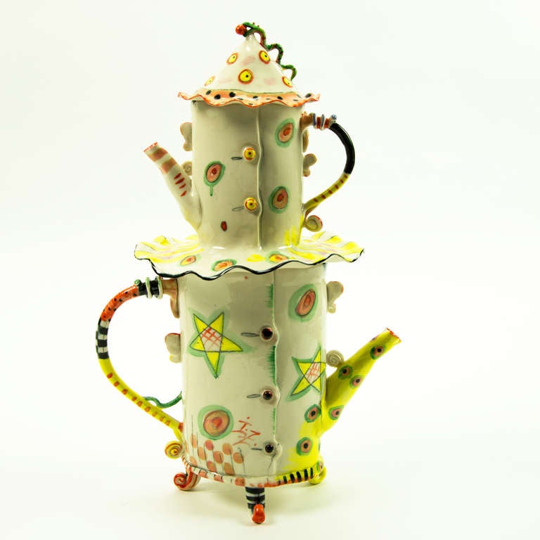 Porcelain Figural Two-Tier Teapot by Irina Zaytceva In Excellent Condition In Montreal, QC