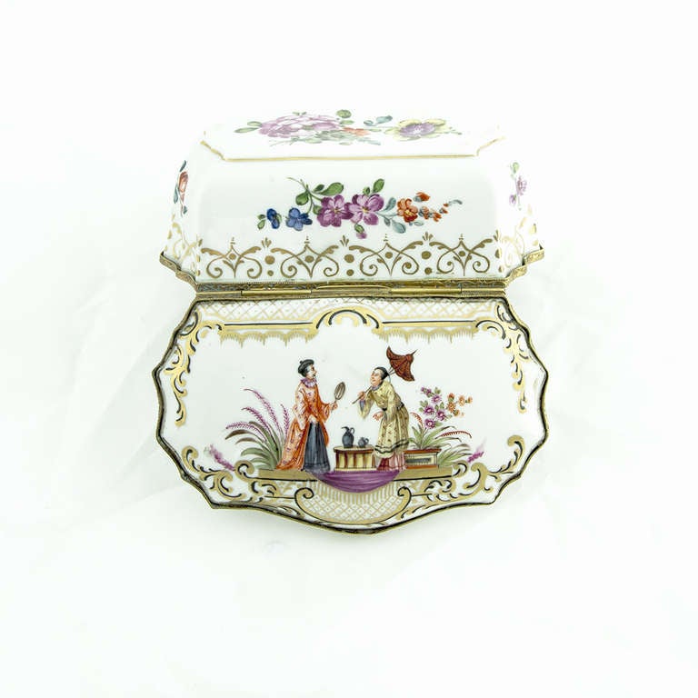 French Antique Chinoiserie Porcelain Trinket Box France