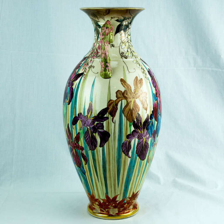 Hand-Painted Beautiful Art Nouveau Antique Satsuma Double Handle Floral Pottery Vase 