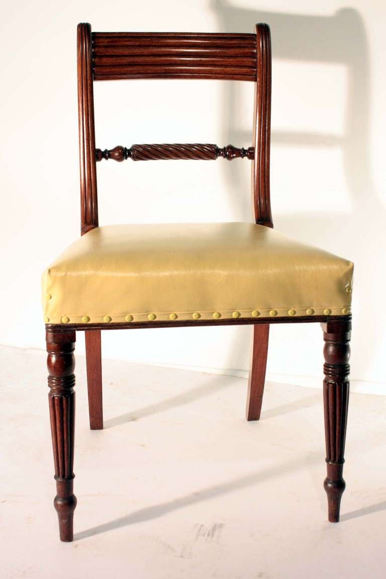 19th Century Set of Eight Regency Mahogany Dining Chairs For Sale