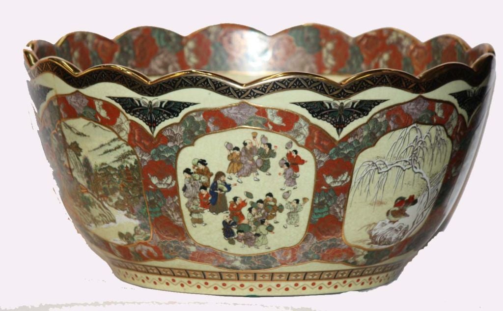 Japanese Meiji Period Satsuma Pottery  Bowl