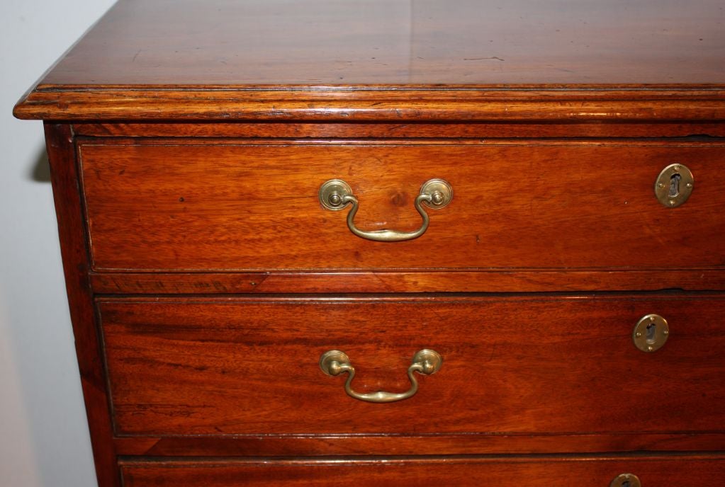 18th Century and Earlier George III Mahogany Four Drawer  Bachelor's Chest
