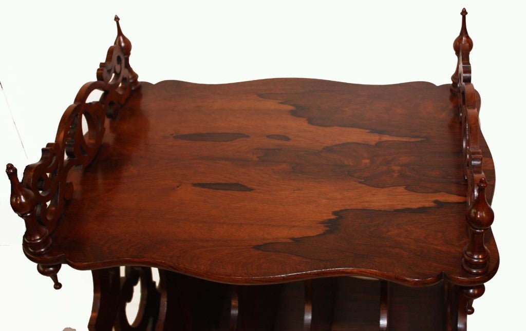 Victorian Strongly Figured Mahogany  Canterbury In Good Condition For Sale In Montreal, QC
