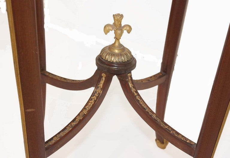 Gilt Linke Circular Mahogany and Marble Gueridon For Sale