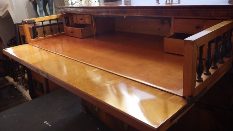 19th c. Beidermeier desk/chest In Excellent Condition In Los Angeles, CA