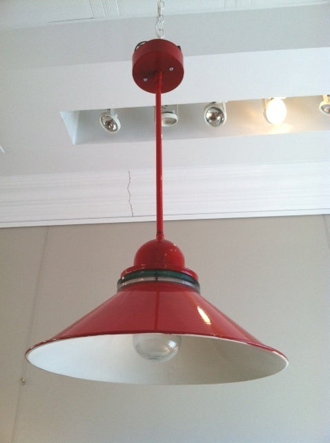 Vintage Industrial Hanging lamp in a bright red.