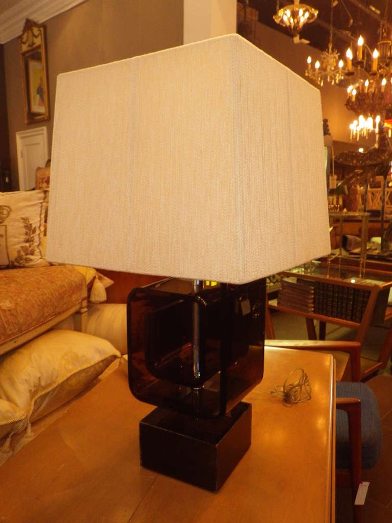 Pierre Cardin Style Smoked Lucite Table Lamp In Good Condition For Sale In Los Angeles, CA