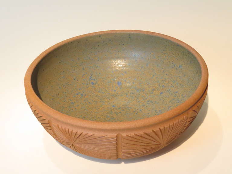 Hand-Crafted Earthenware Bowl by Robert Maxwell 1