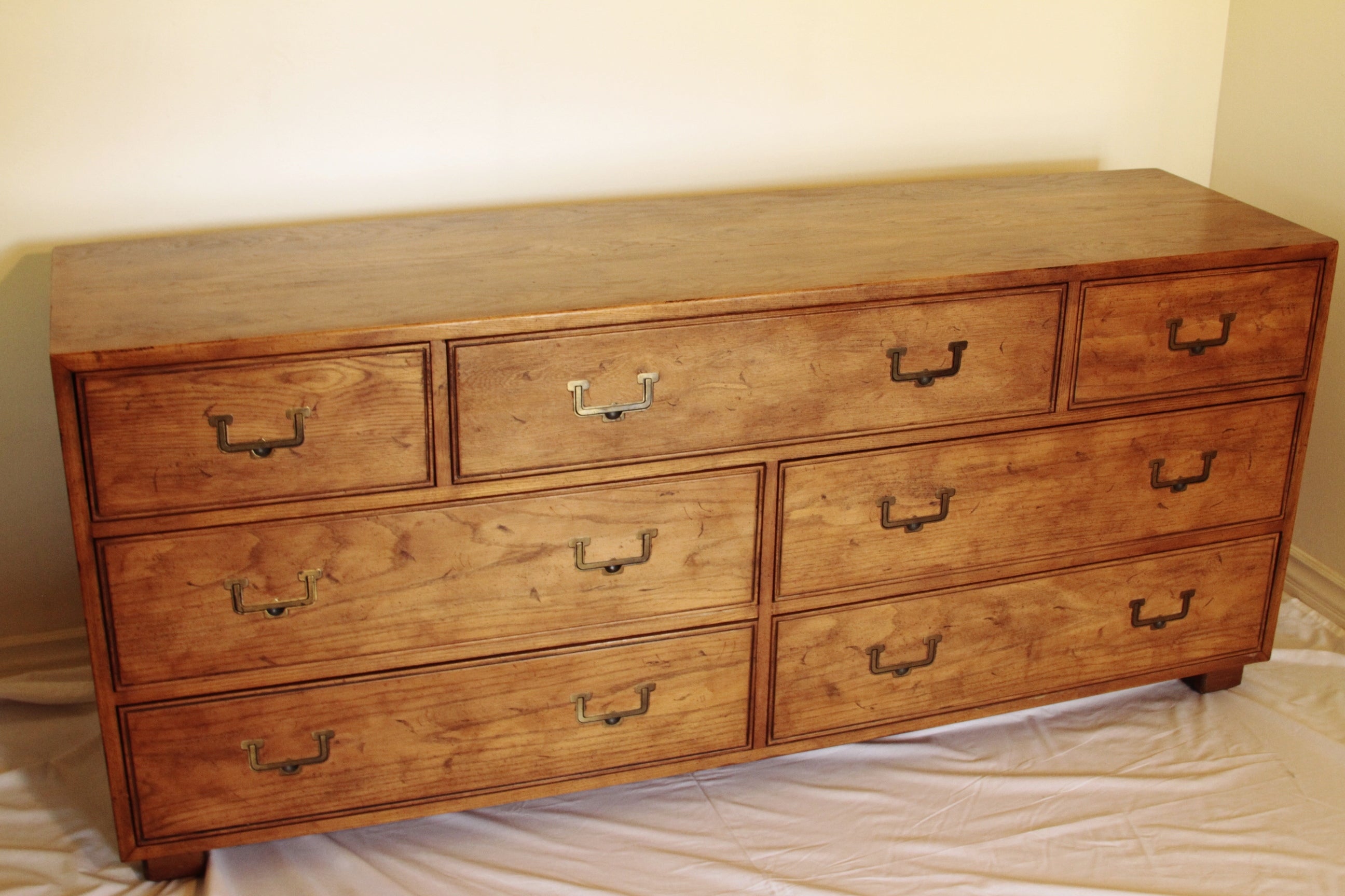 Henredon 7-Drawer Dresser