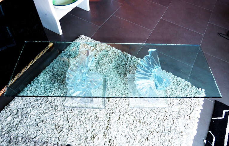 1970s Spiral Lucite/Glass Coffee Table In Excellent Condition In Los Angeles, CA